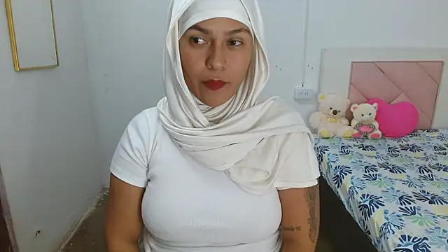 Nadia_hasbun