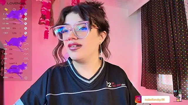 isaferrer06 - Isaferrer06's free webcam