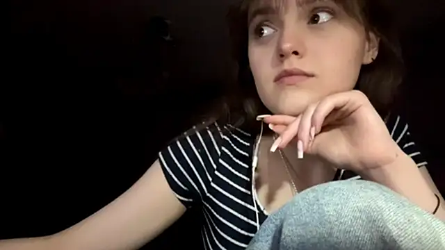 ShannanJou webcam