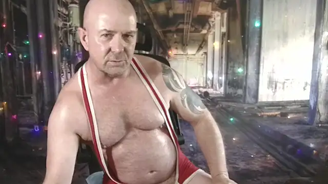ManlyPrisonGuy
