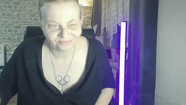 SweetPhoenix76