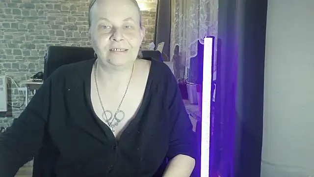 SweetPhoenix76