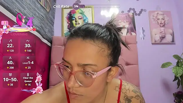 Yaumiko webcam stripchat model stream image