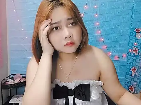 Nhan7868 webcam stripchat model stream image