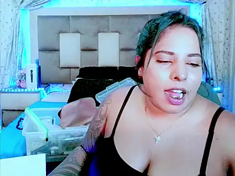 indiantopaz694u webcam stripchat model stream image