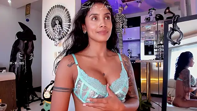 sofiasexhot