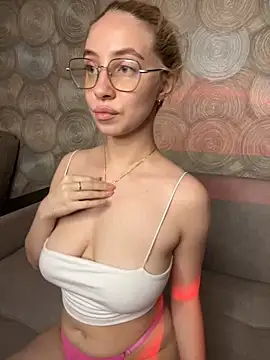 Kitty_Katrine
