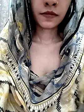 cute_IndianBabe