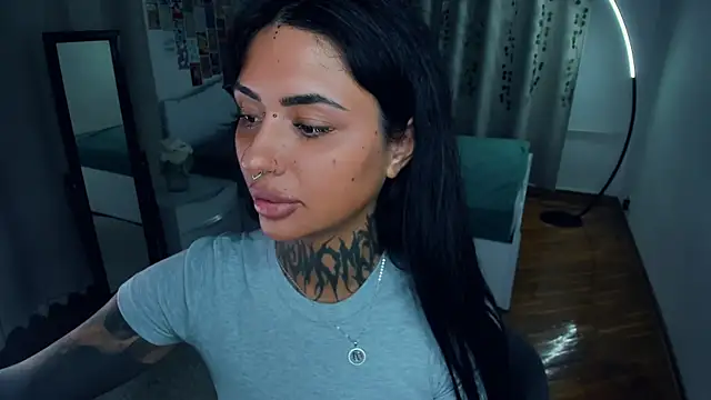 CharimgSabrina