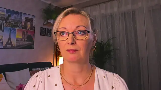 vanessa_chat