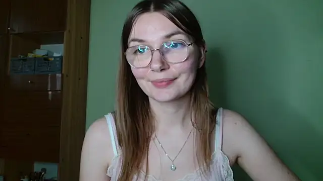 looveellyx - LooveELLYx's free webcam - UK Sex Cams
