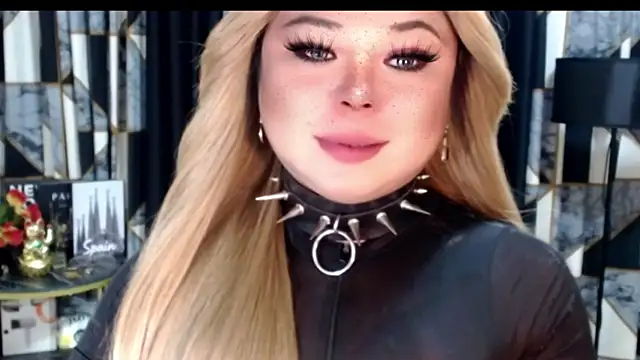 Mistress_CassieXX