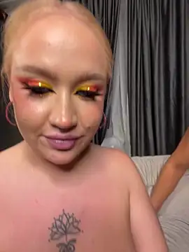 RollDolls