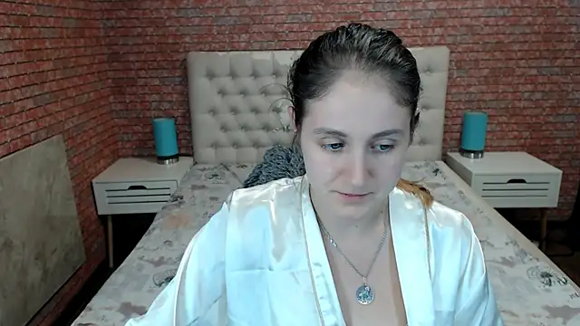 holliy_cooper - Holliy_Cooper's free webcam - UK Sex Cams