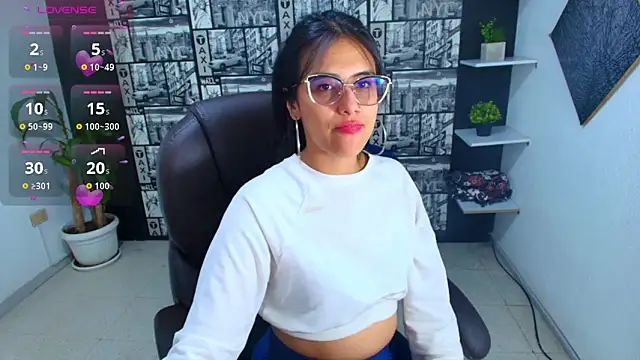 PaolaMendez_ webcam stripchat model stream image
