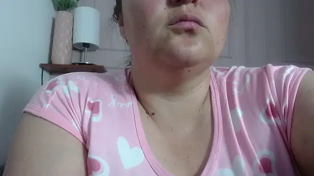 sweetrouse__ - SweetRouse__'s free webcam - UK Sex Cams