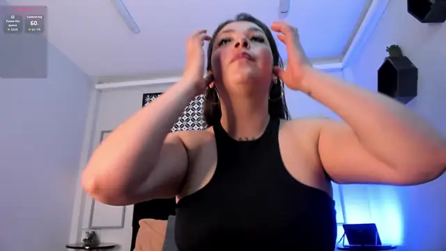 Roxy_lara