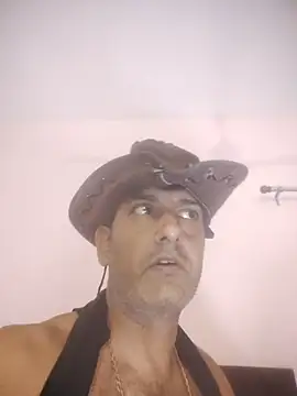 MAGNETICDADDY8