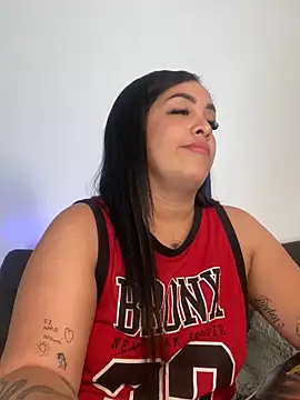 Webcam Model (Sheeryl__)  is live.Free join now!