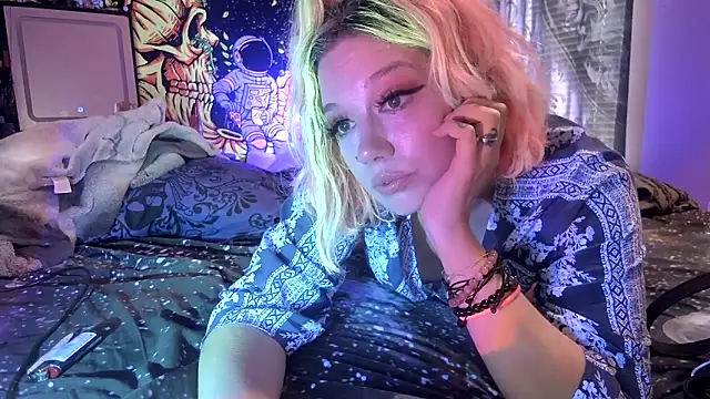 TEXASMARYYYJANE's Stripchat show and profile