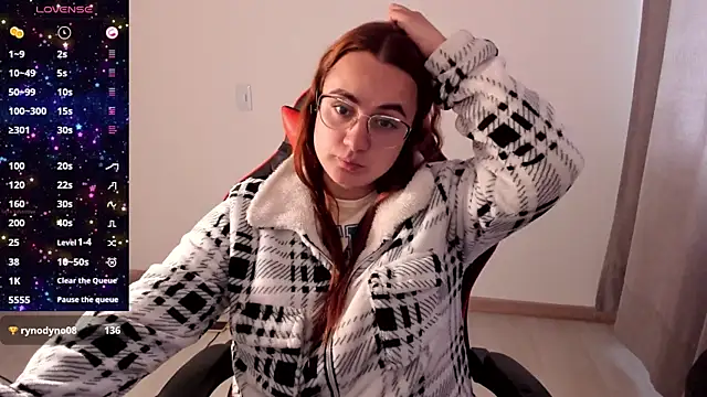 maryluna95 webcam stripchat model stream image