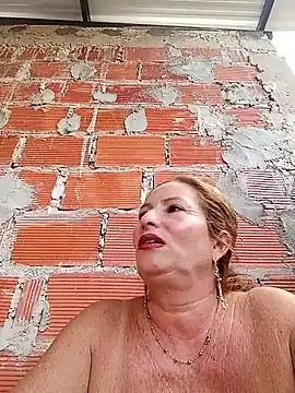 Sexy-Woman-Mature