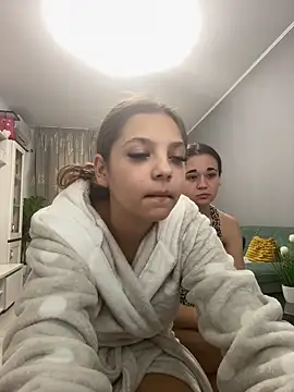 18teengirl3 from StripChat is Freechat