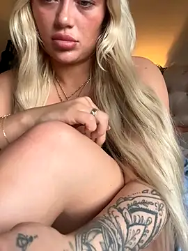 Webcam Model (blissdimicco)  is live.Free join now!
