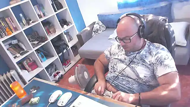 ravingr4d4