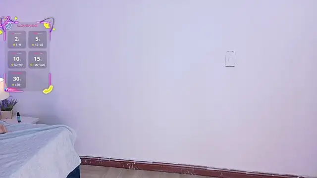 ahvi_ebony