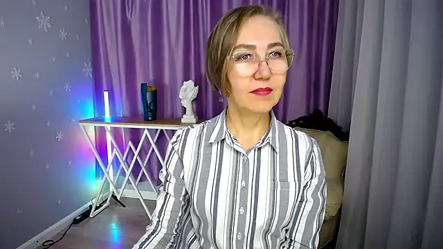 queen_a_n_i