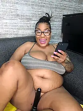 Webcam Model (ExclusiveLeexx)  is live.Free join now!