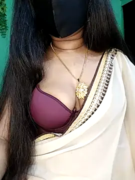 Idhika-Paul