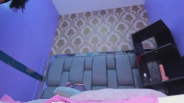 Lila_Pinky