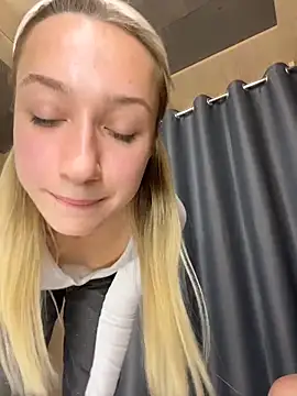 Lia__Love