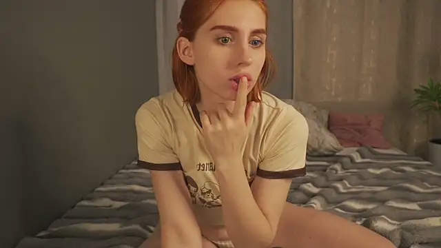 pinkmangokiss Live Webcam on Stripchat