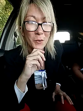 Timide_girl17 Live Webcam on Stripchat