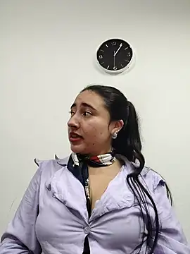 _Sarah-Office1