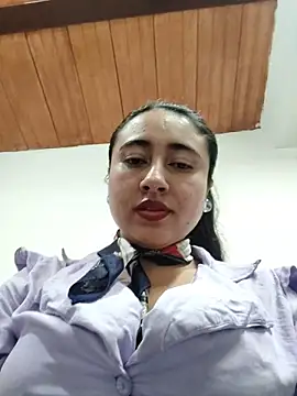 _Sarah-Office1