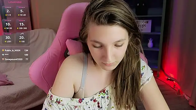 Mia_Myles