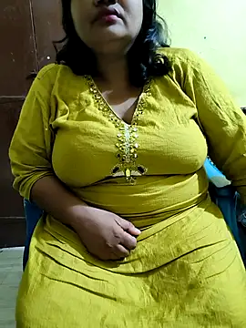Webcam Model (Swapna_Hyd)  is live.Free join now!