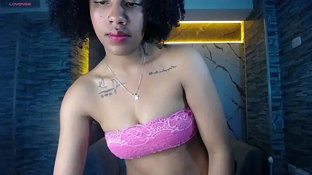 violeth_b - Violeth_b's free webcam - UK Sex Cams