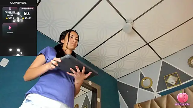 Mia_scarlet69