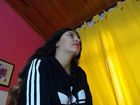 ScarleHot4ux