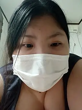 hello098712's Stripchat show and profile