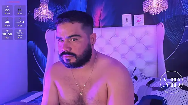 MichaelBear_ Live Webcam on Stripchat