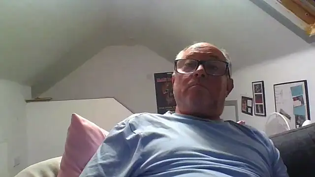 naughtygrandad1 Live Webcam on Stripchat