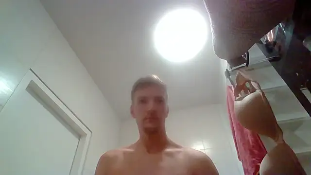 BronBreakerXL