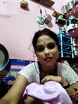 Webcam Model (Cut_ragni)  is live.Free join now!