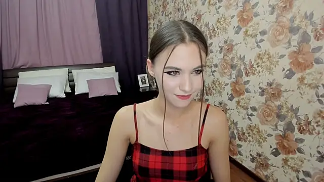 EllaCurtis